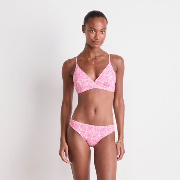 Vineyard Vines Other - Vineyard Vines NWT Bikini Top Sz M